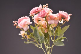 Ramo rosas con brotes (1)